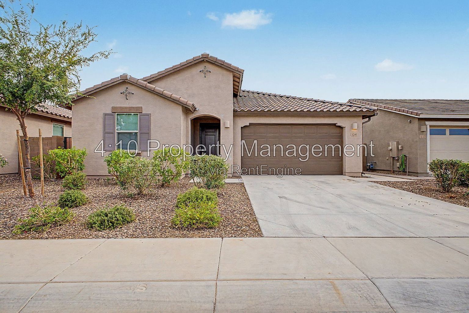 3241 E Malibu Dr