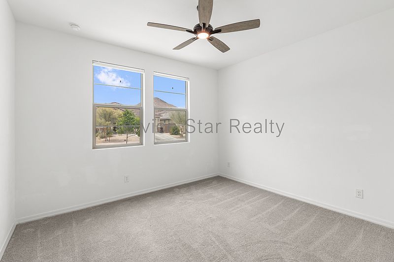 4238 Nora Dr San Tan Valley, AZ 85144 photo 5
