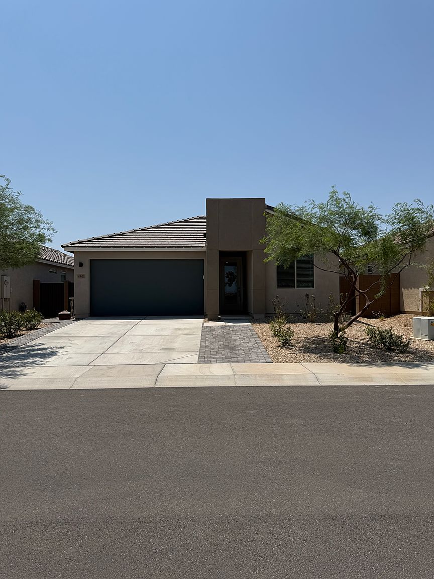 4401 W Albert Dr photo 2