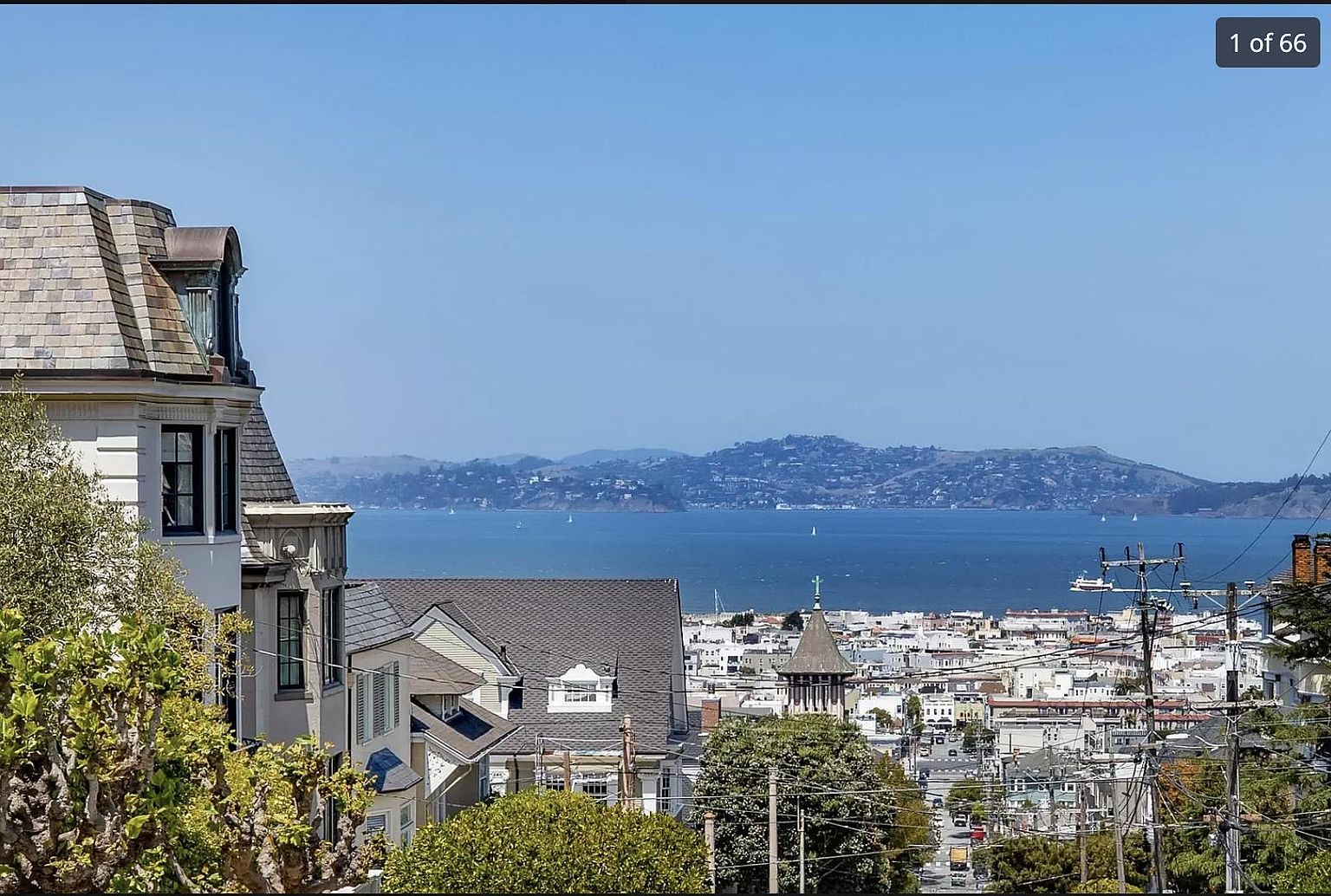 3BR/1BA Apartment on Pacific Ave · San Francisco photo 2
