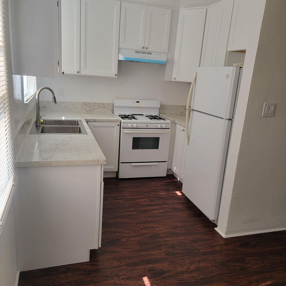 4480 32nd St photo 2