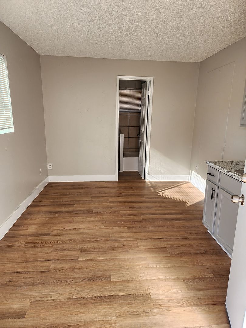 2604 W Pierson St unit #3 photo 3