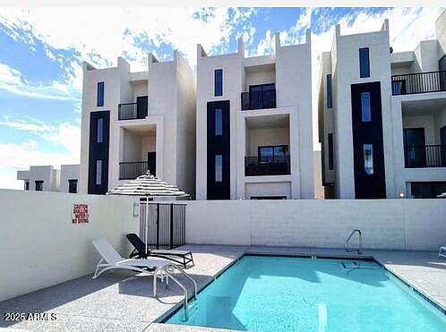2030 East Michigan Ave Phoenix, AZ 85022 photo 2
