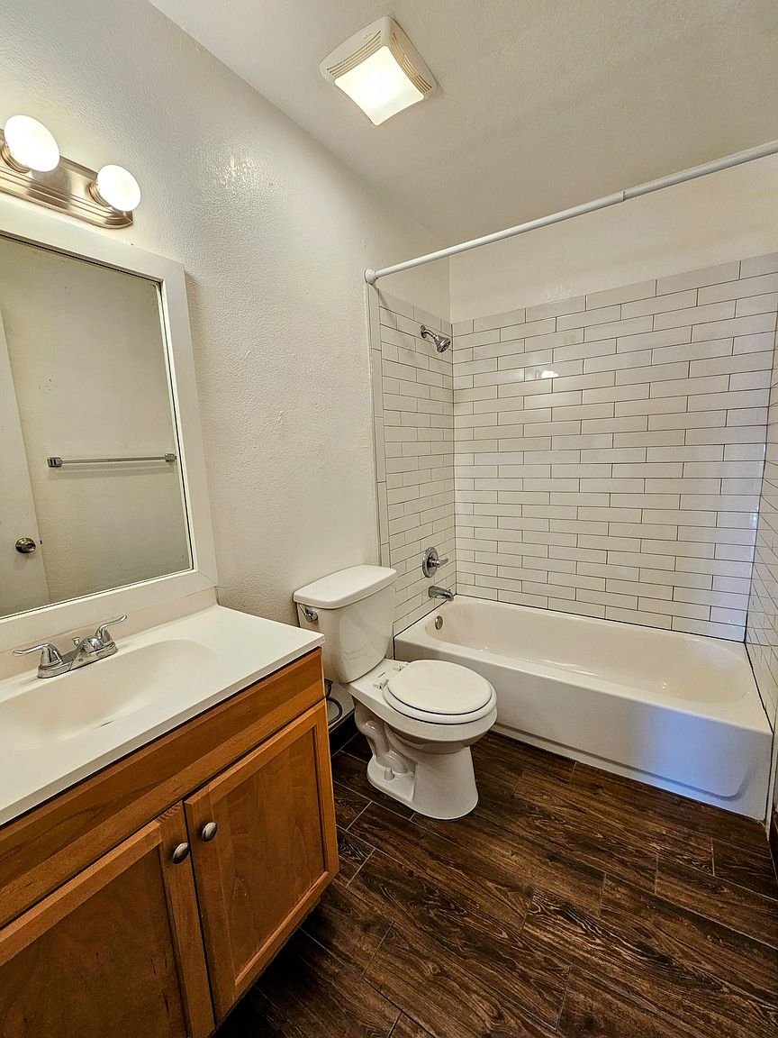 11350 W Tennessee Ave photo 4
