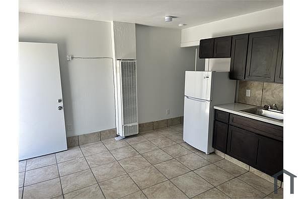 5106 Bancroft Ave photo 4