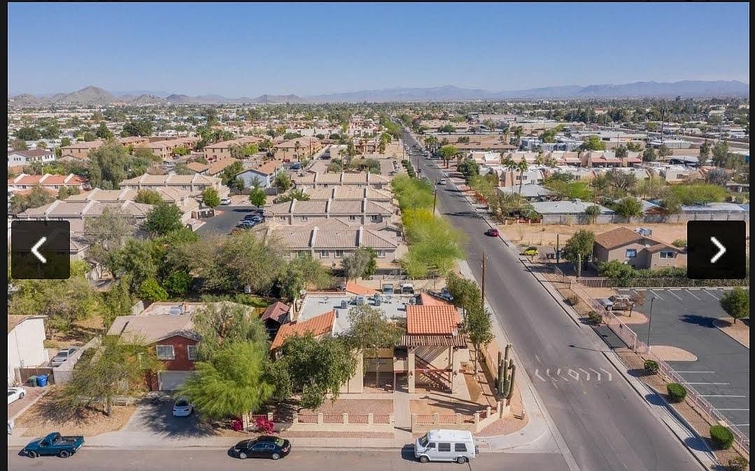 3046 E Marconi Ave photo 3