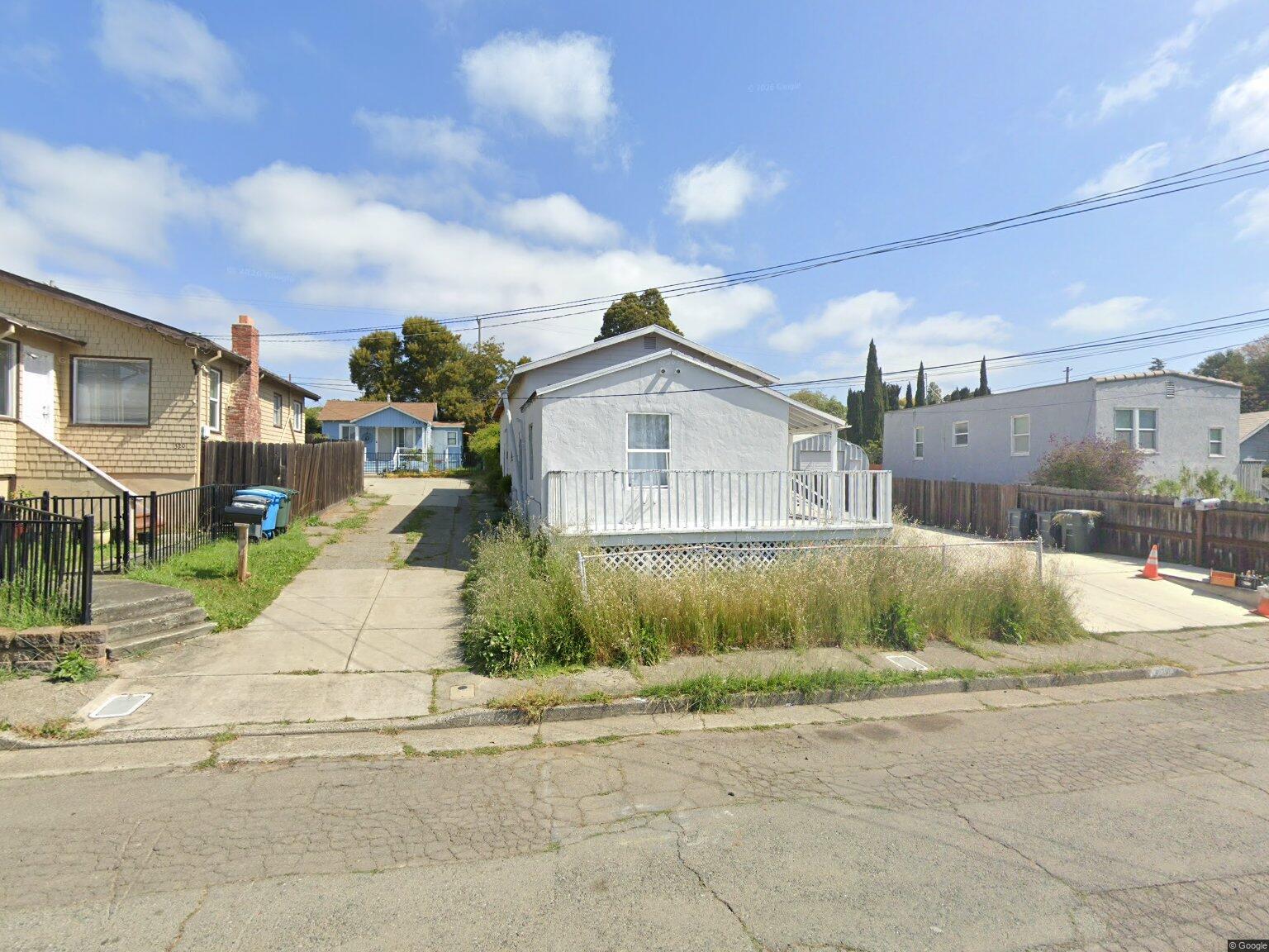 324 Idora Ave photo 2