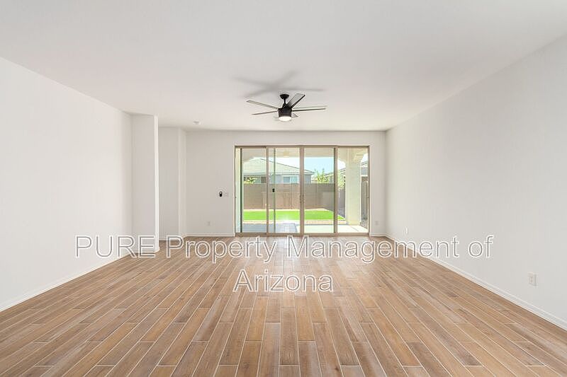 22937 E Roundup Way Queen Creek, AZ 85142 photo 4