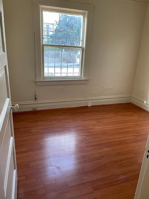 2304 Dwight Way photo 2