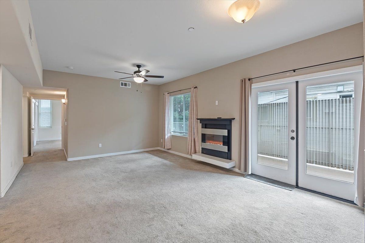 840 Linden Avenue, South San Francisco, CA 94080 photo 3