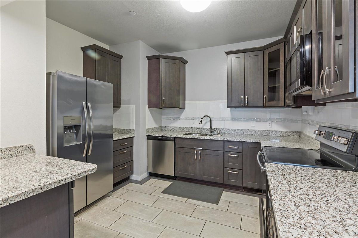 840 Linden Avenue, South San Francisco, CA 94080 photo 4