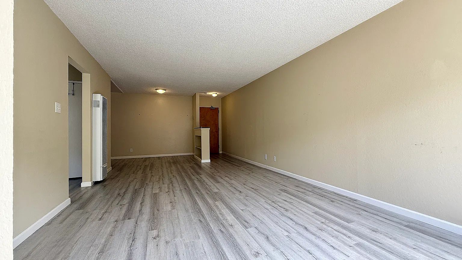 Apartments on Clayton St · San Francisco photo 4