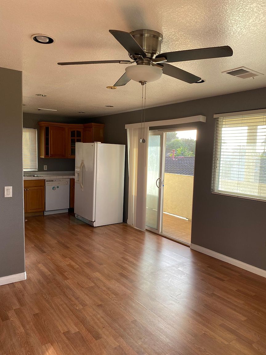 1514-16 Calavo Dr photo 3