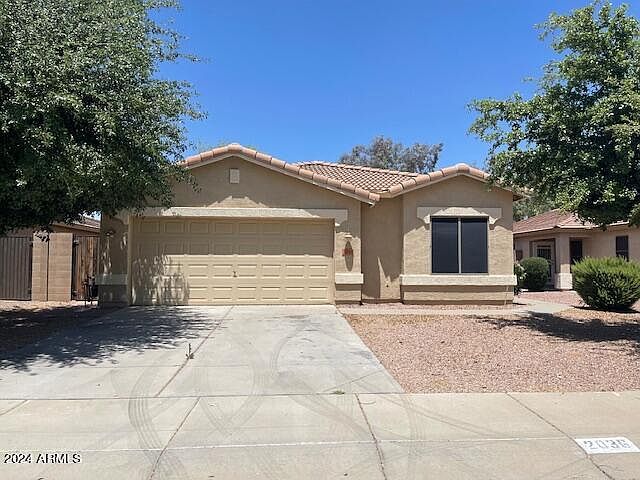 2036 W Hayden Peak Dr photo 2