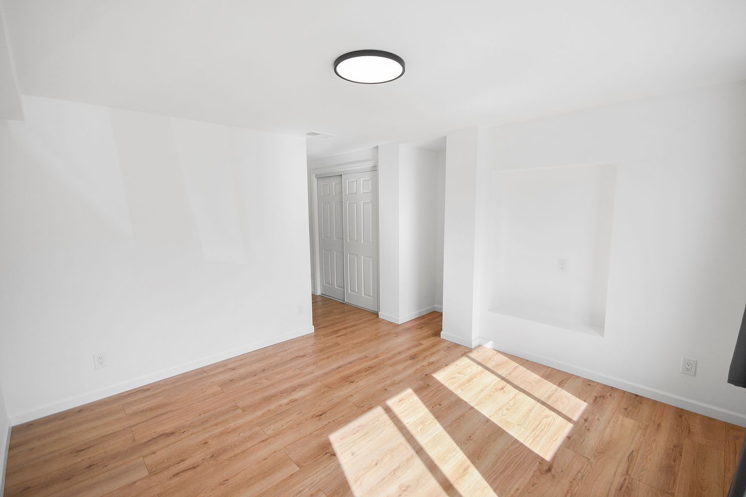 4 Seahaven Ct photo 3