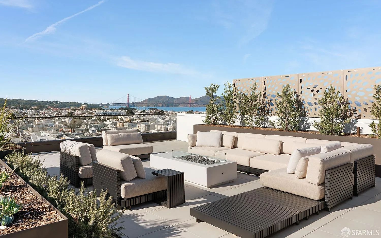 2525 Van Ness Ave San Francisco, CA 94109 photo 5