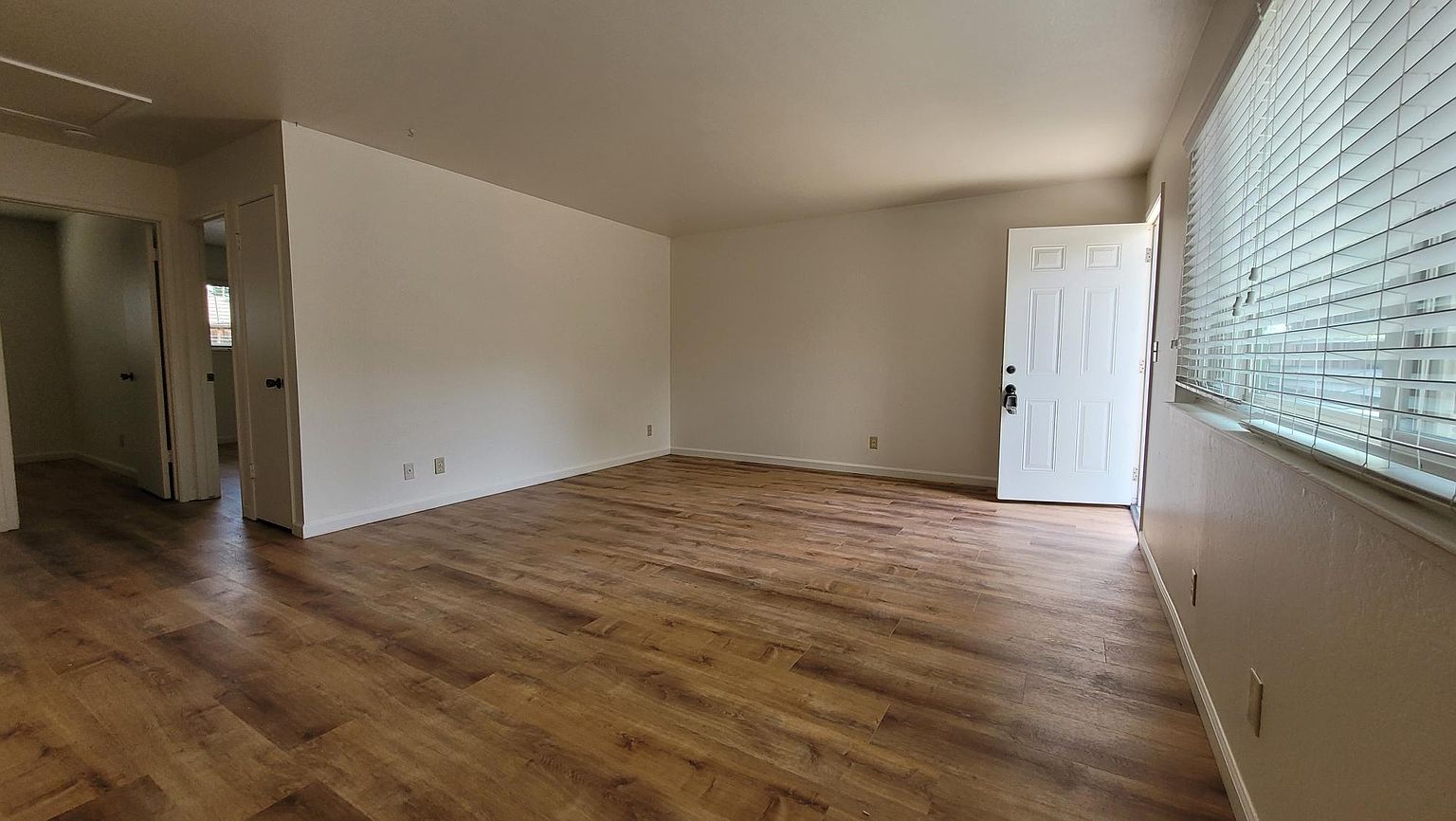 639 Enos Way photo 2