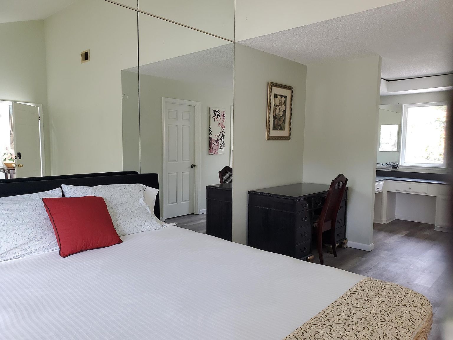 2145 Castillejo Way photo 3