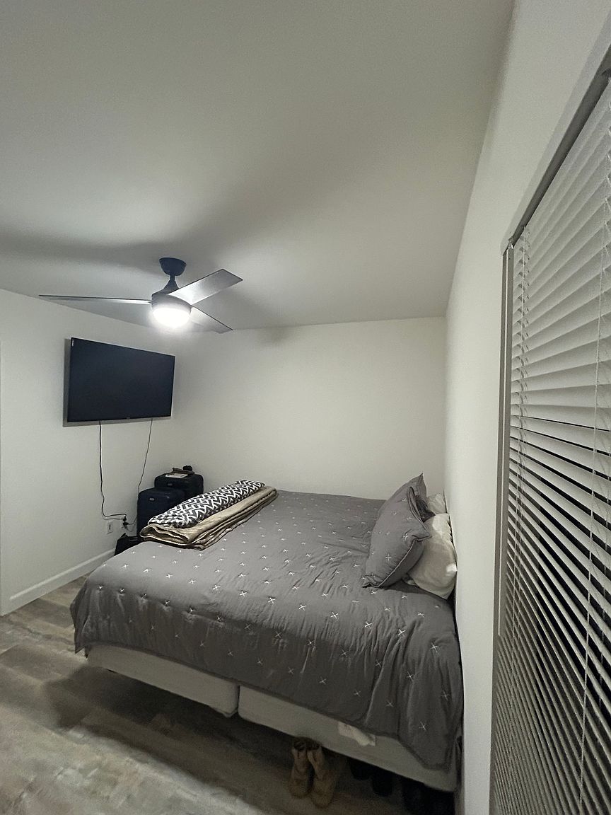 250 B Ave photo 2