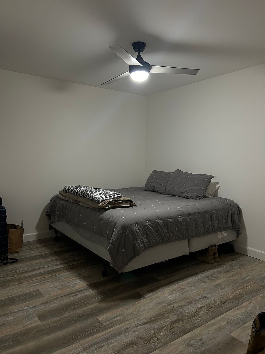 250 B Ave photo 3