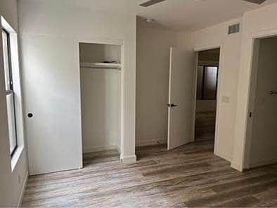 250 B Ave photo 5