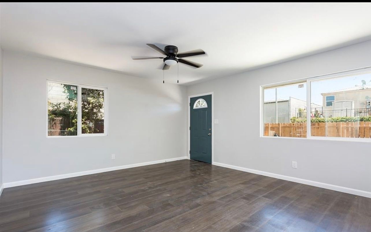 3844 49th St photo 4
