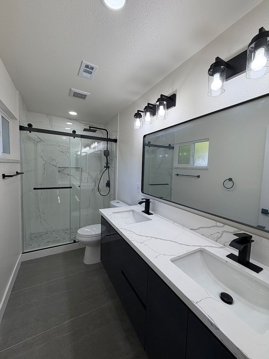 3BR/2BA Other on W 5th St · Morgan Hill photo 3