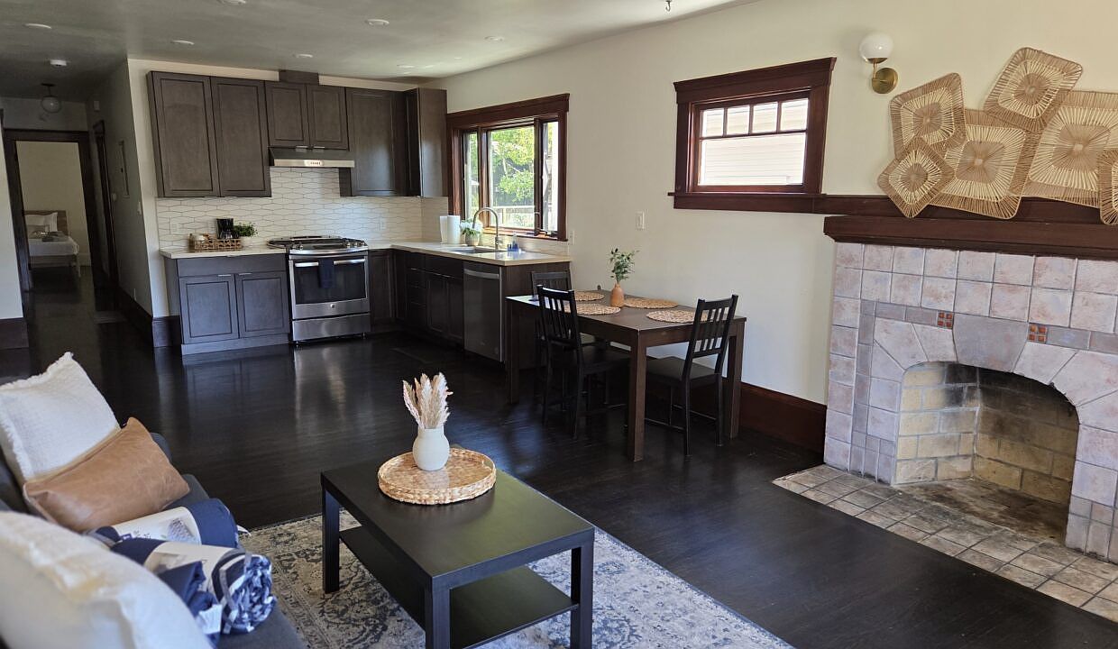 2631 Regent St Berkeley, CA 94704 photo 3