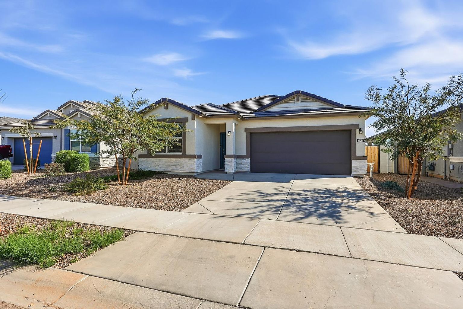 25285 N 185th Ave Wittmann, AZ 85361 photo 2