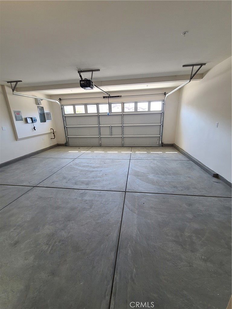 30540 Altima Ct photo 2