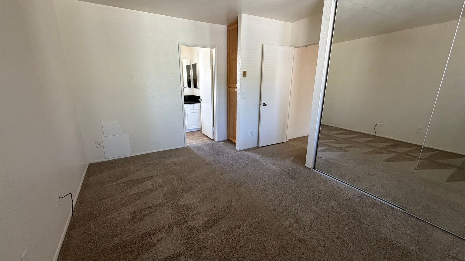 4857 College Ave photo 5