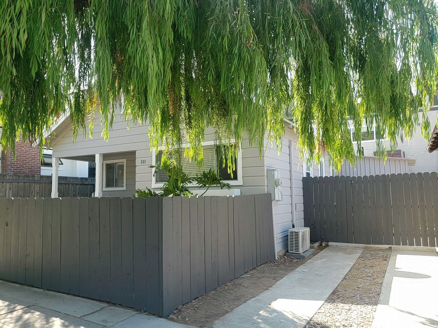111 Robinson Ave