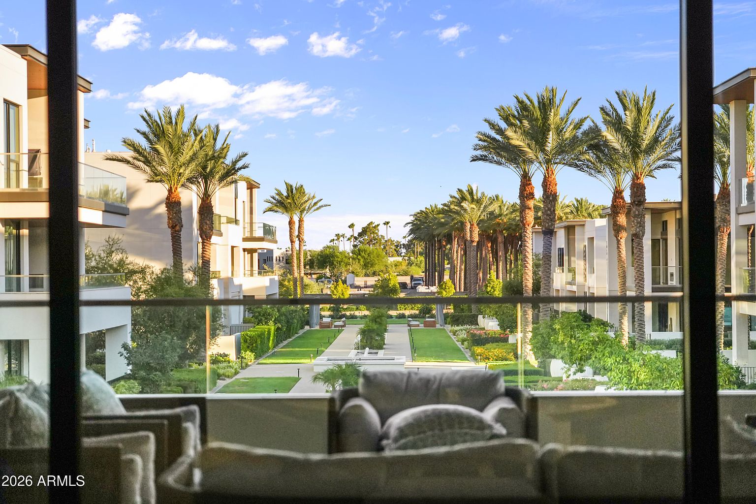 6587 N Palmeraie Blvd Paradise Valley, AZ 85253 photo 4
