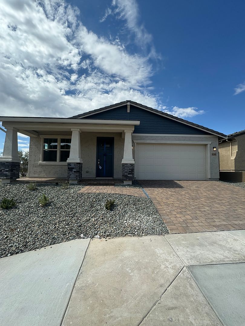 4340 W Bradshaw Creek Ln Phoenix, AZ 85087 photo 2
