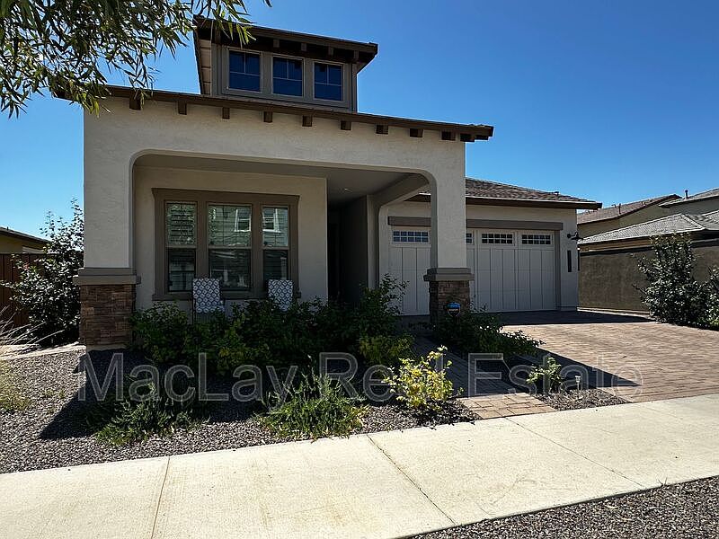 1979 W Lariat Ln Phoenix, AZ 85085 photo 2