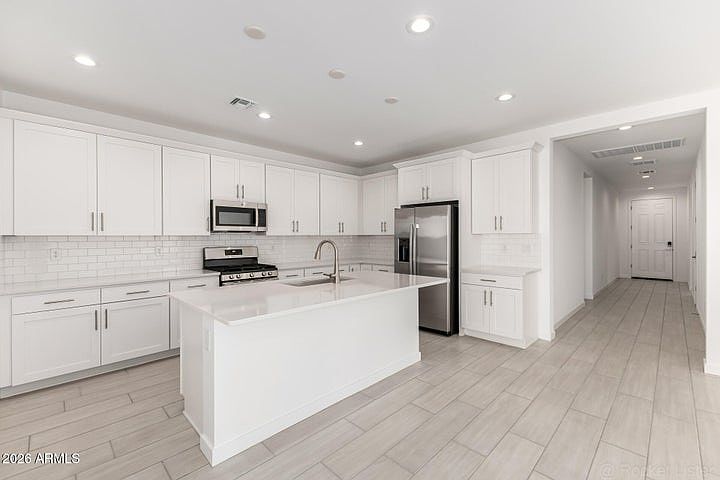 5014 W Chuck Box Rd Phoenix, AZ 85339 photo 5