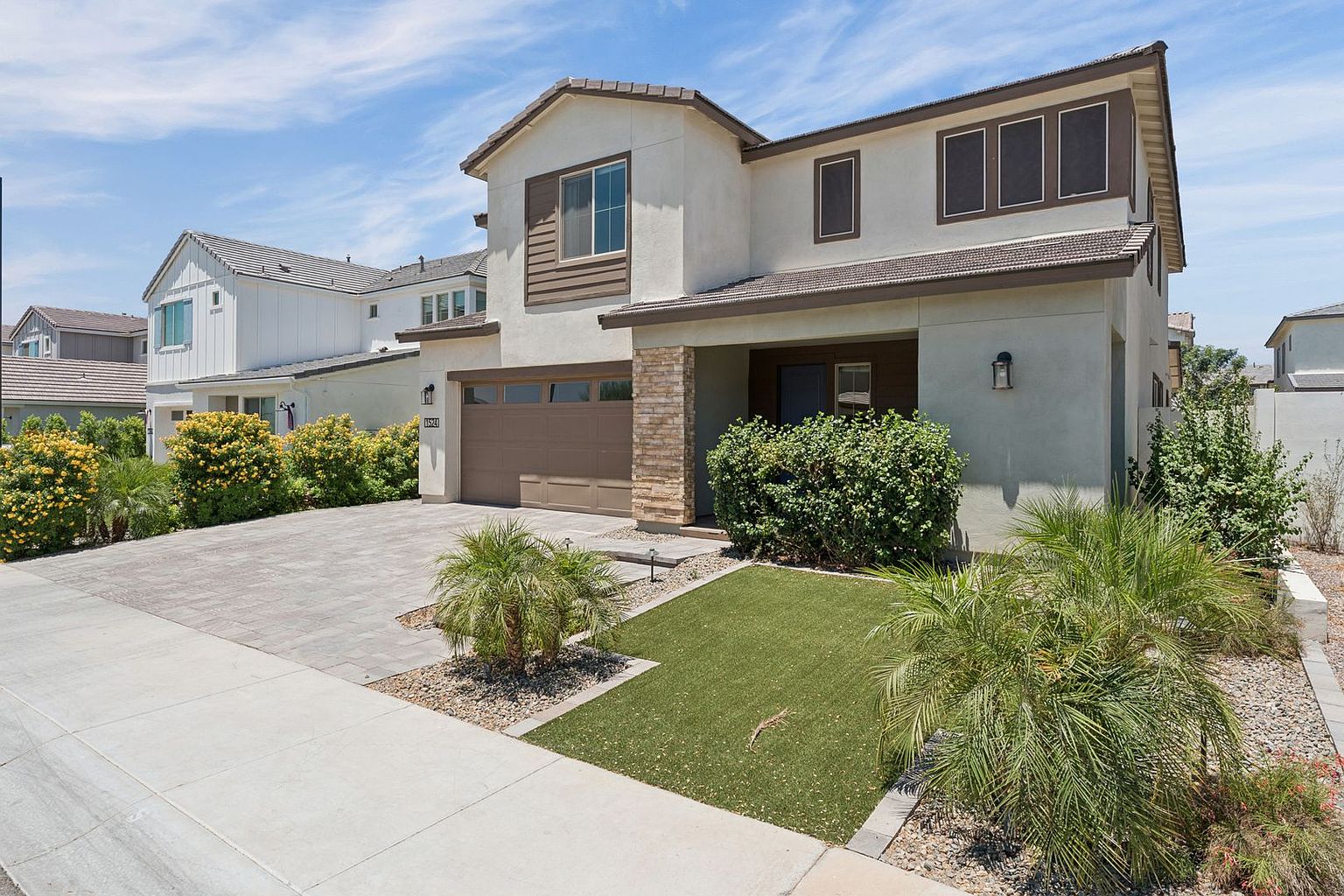 1524 E Carob Ct Gilbert, AZ 85298 photo 3