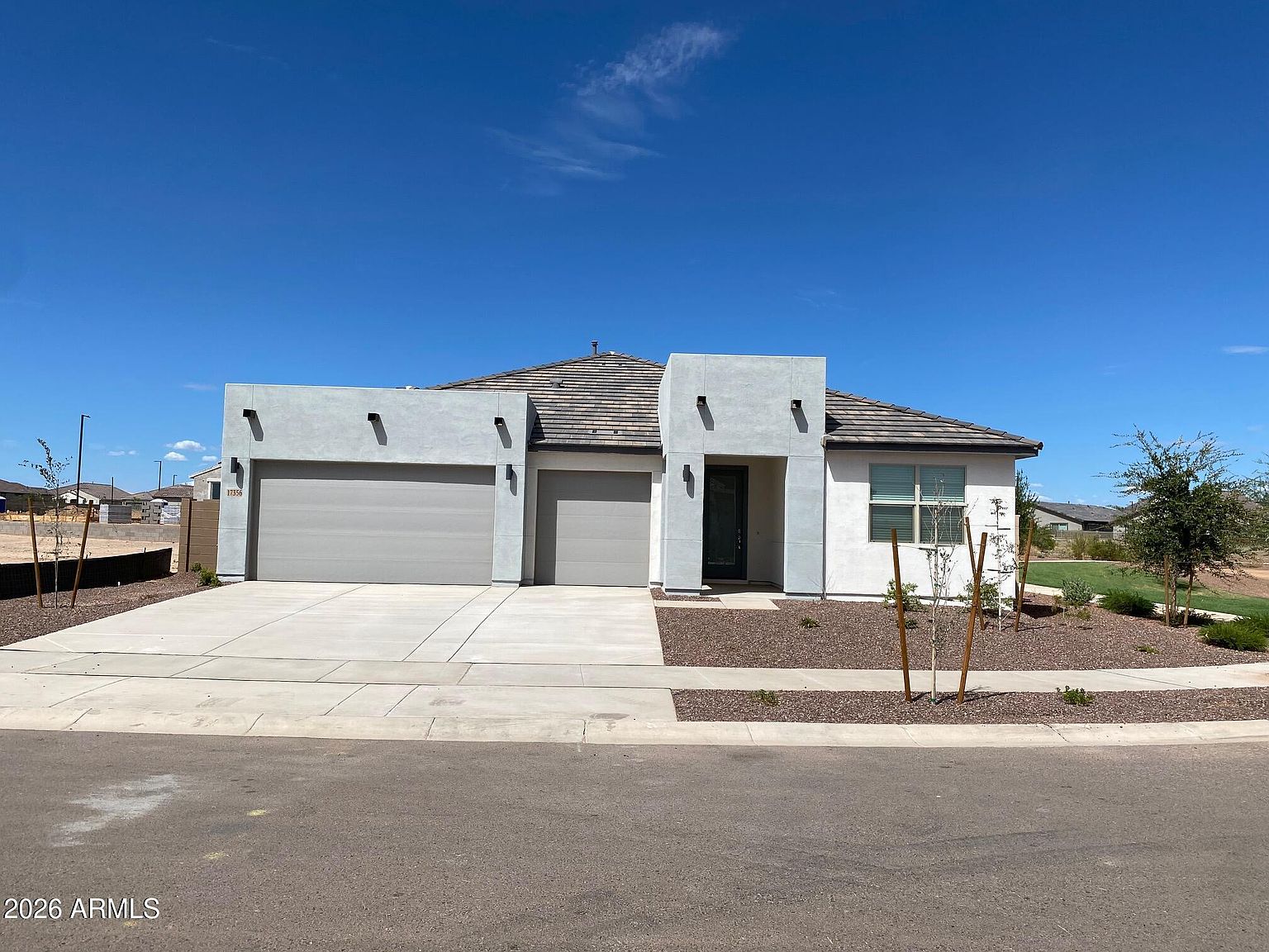 17356 W Sutherland Way photo 2