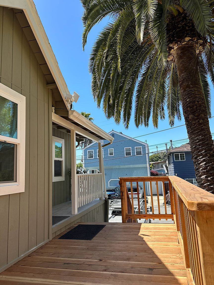 305 Treasure Island Dr photo 4