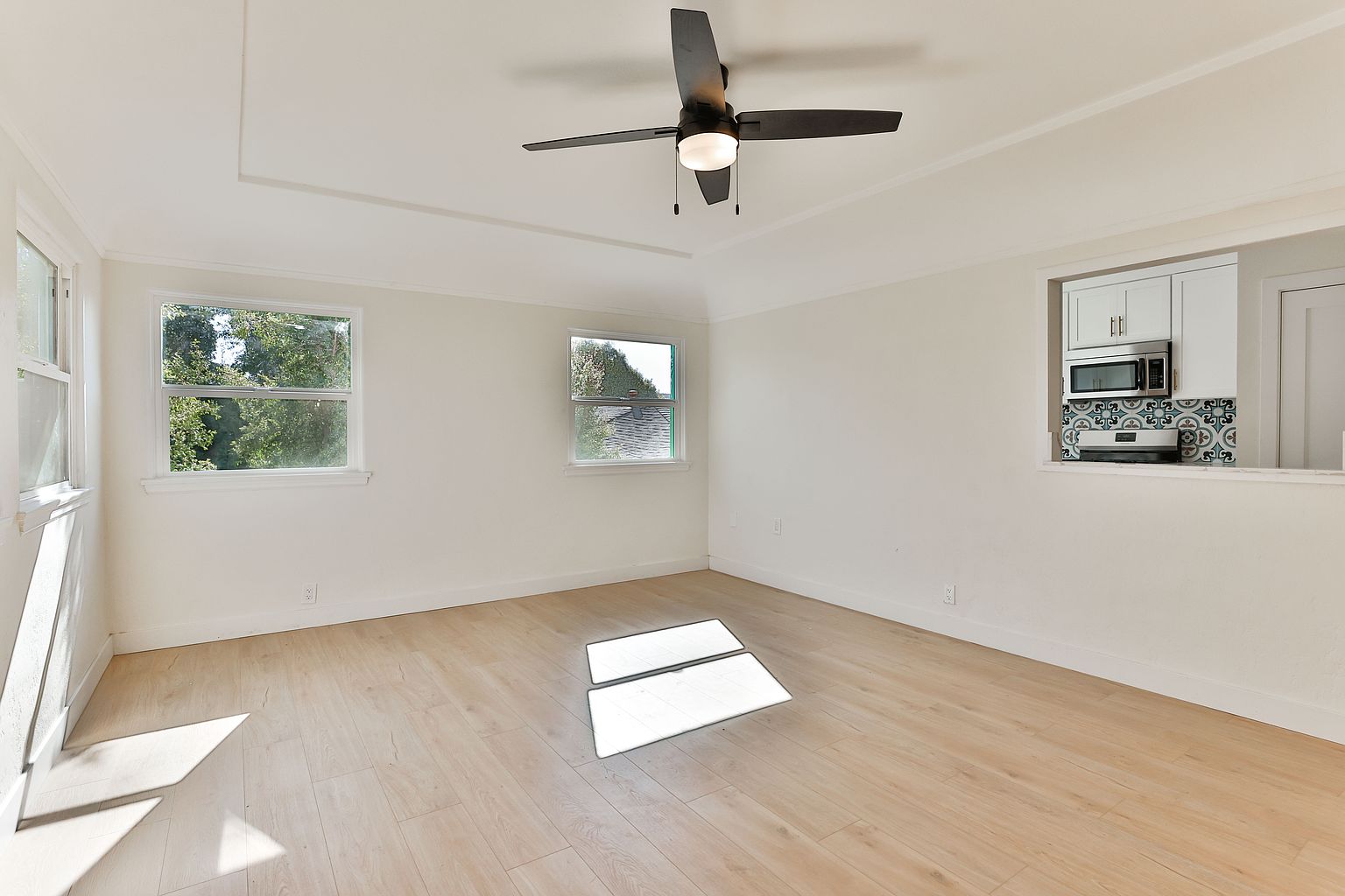 3232 32nd St photo 4