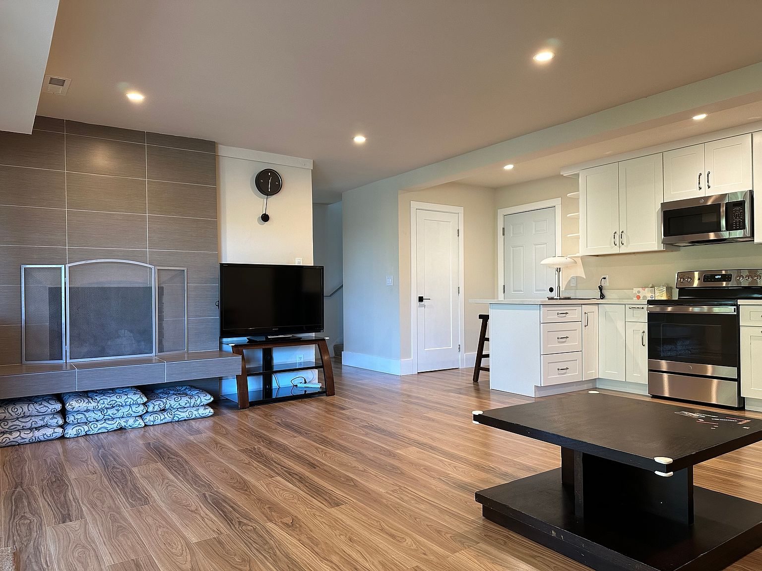 3420 Beresford Ave photo 3