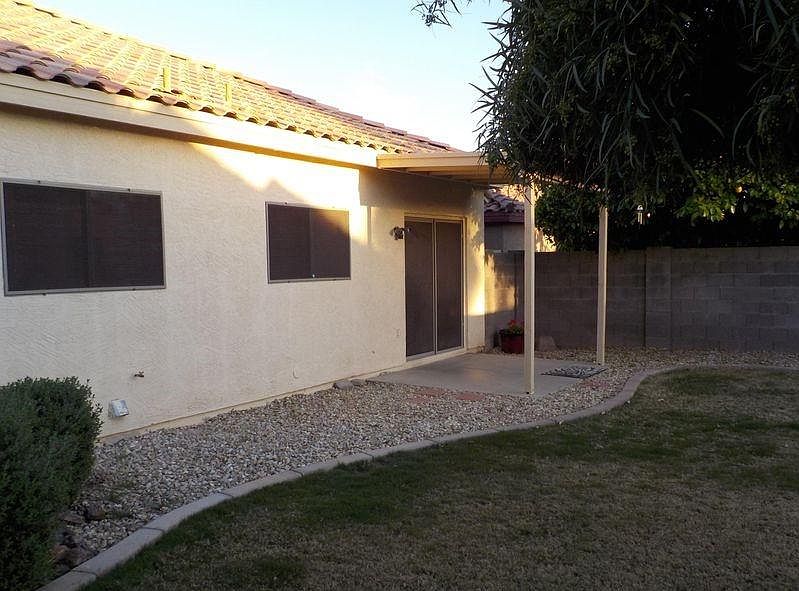 9168 N 79th Dr photo 2