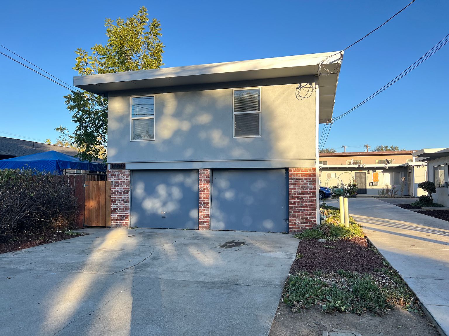 1656 3rd St photo 2