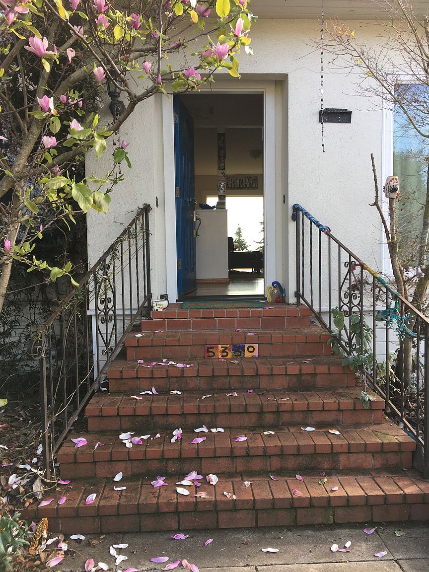 5330 Zara Ave photo 2