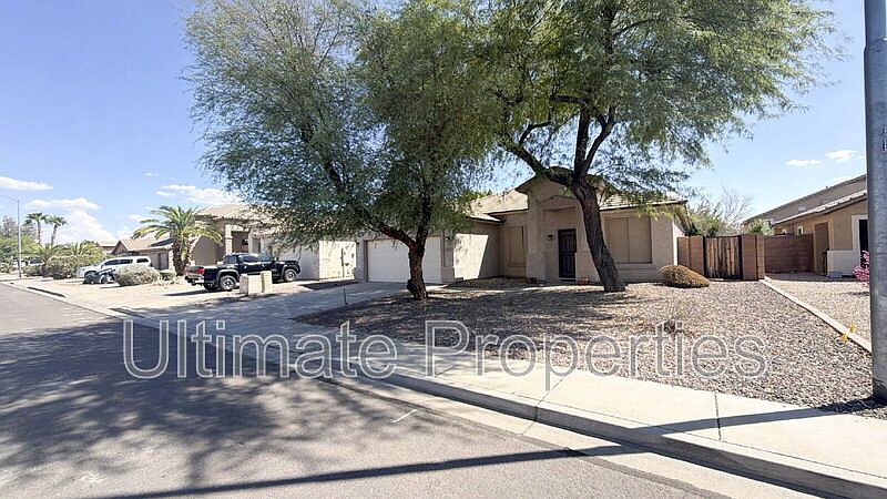 9223 W Salter Dr
