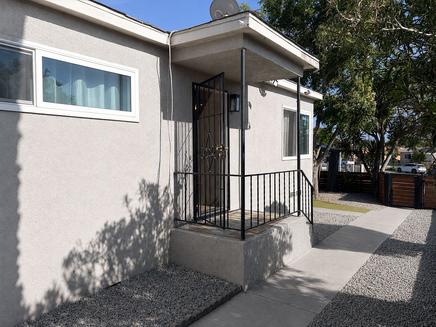 3812 Delta St photo 2