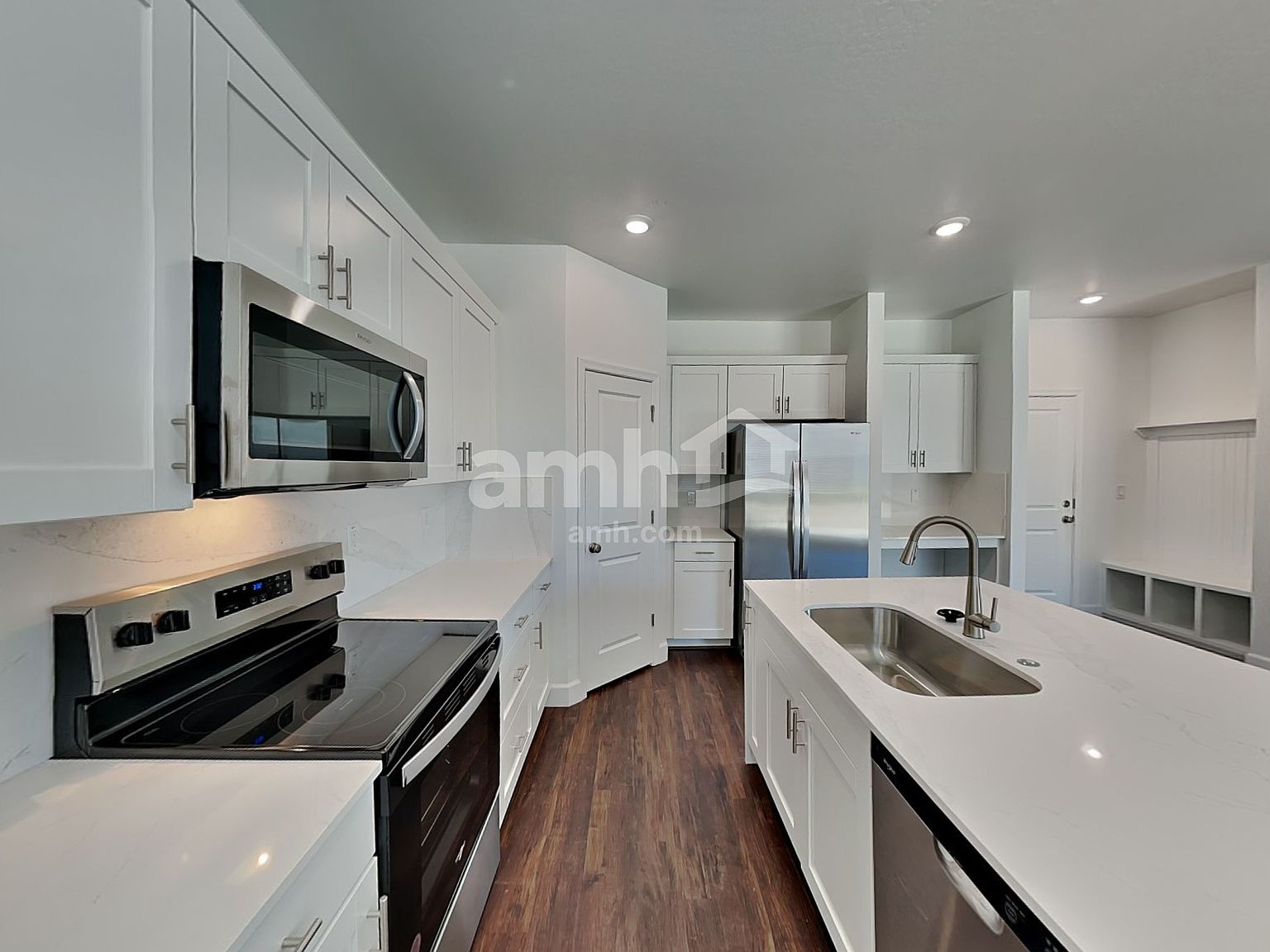17142 W Lawrence Ln photo 3
