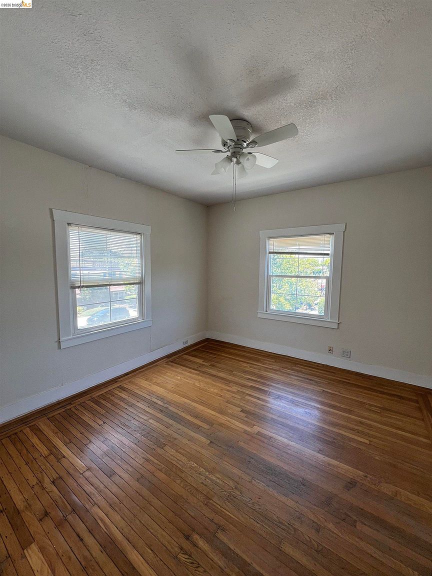 2249 Spaulding Ave Berkeley, CA 94703 photo 2