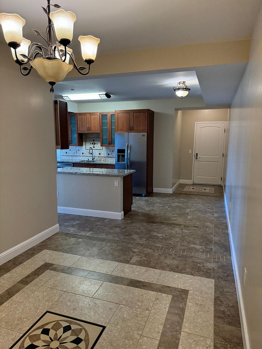 2319 Shattuck Ave. photo 4