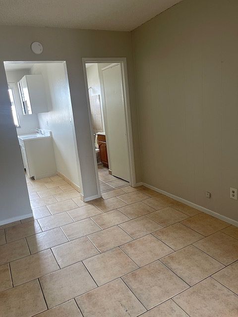 1099 Turquoise St photo 5